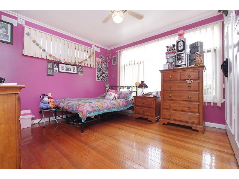 52 View Street, Clayton VIC 3168