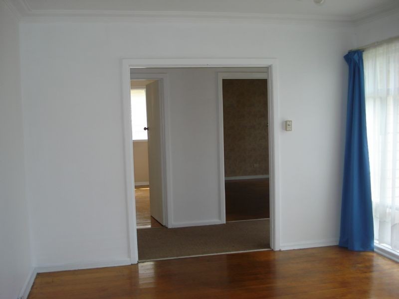 7 Fairbank Road, Clayton South VIC 3169