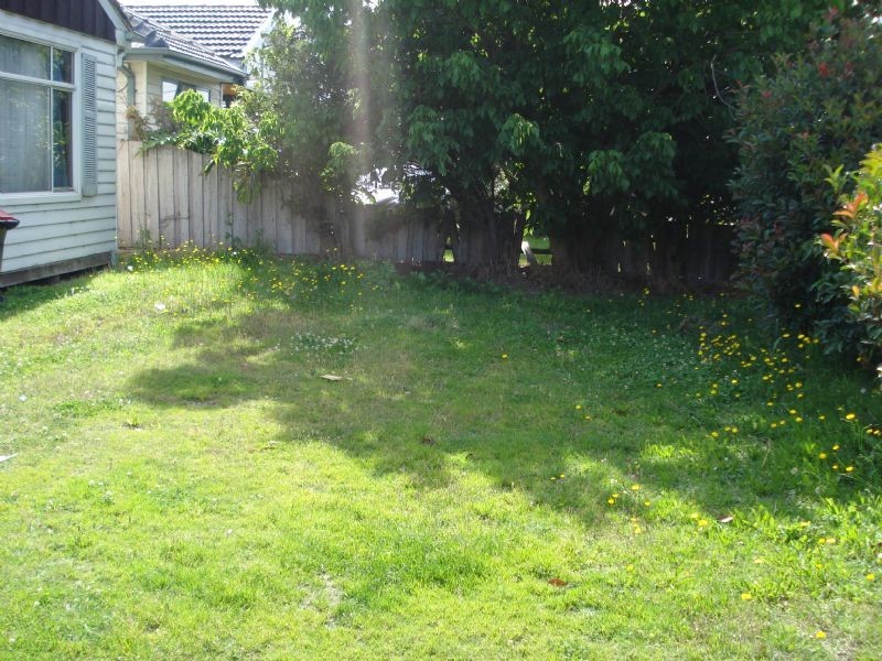 7 Fairbank Road, Clayton South VIC 3169