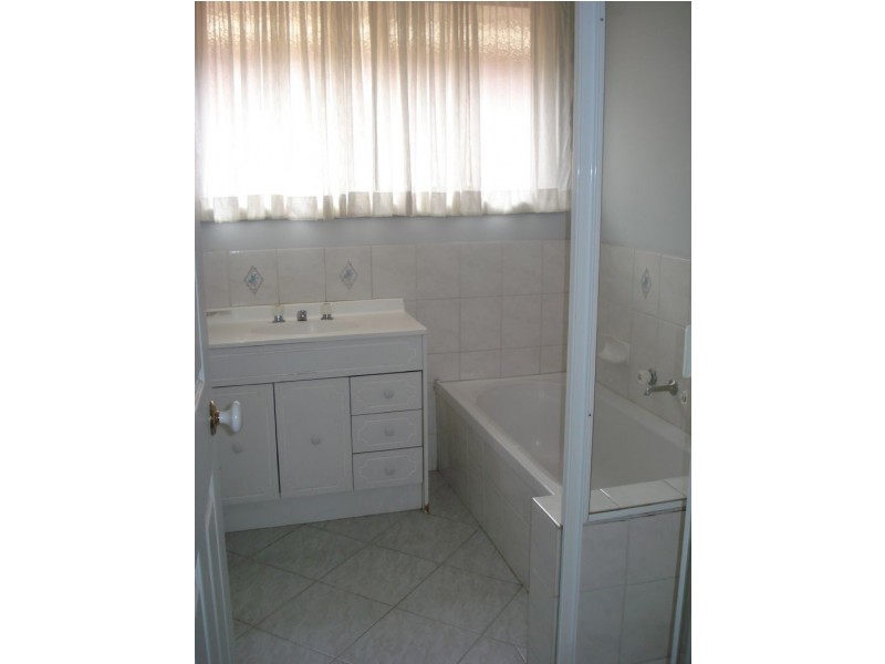 2/208 Clarinda Road, Clarinda VIC 3169