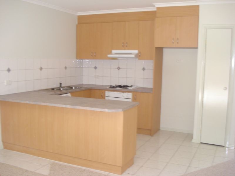 3/2 Colin Road, Oakleigh South VIC 3167