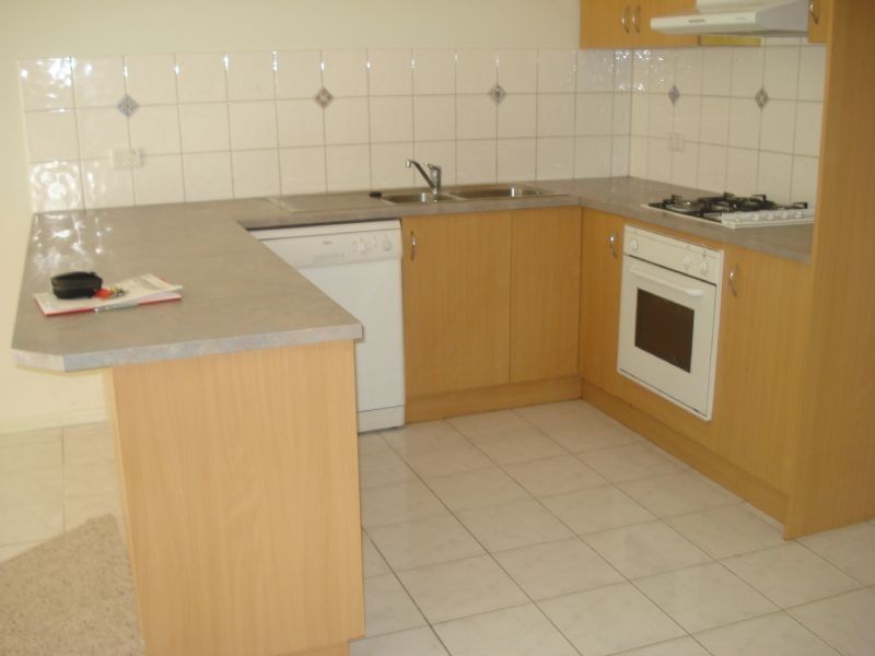 3/2 Colin Road, Oakleigh South VIC 3167