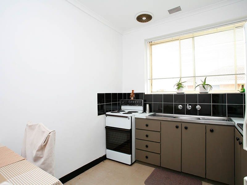 6/2 Browning Avenue, Clayton South VIC 3169