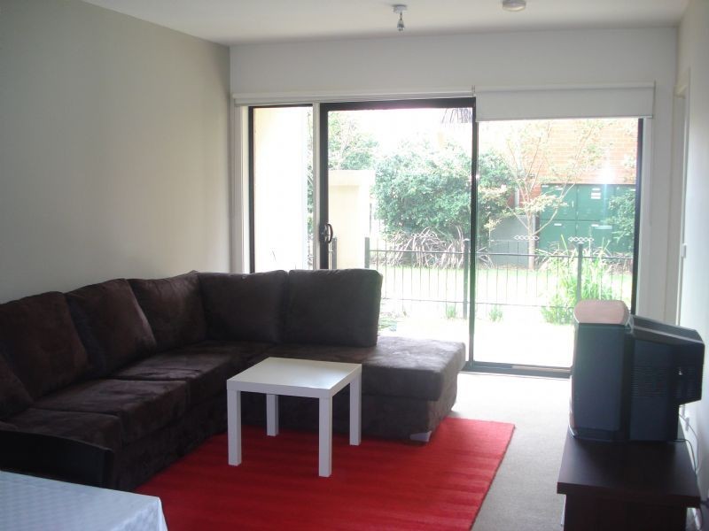 6/1 Greenfield Drive, Clayton VIC 3168