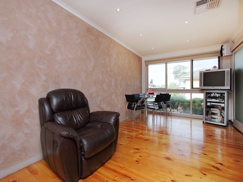 8/7 Crawford Road, Clarinda VIC 3169