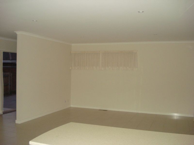 2/12 Keith Street, Oakleigh East VIC 3166