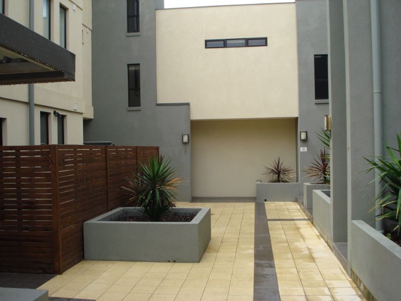 18/1324-1328 Centre Road, Clayton VIC 3168