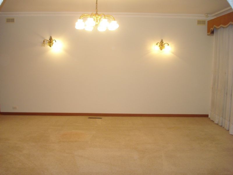 19 Scotsburn Avenue, Clayton VIC 3168