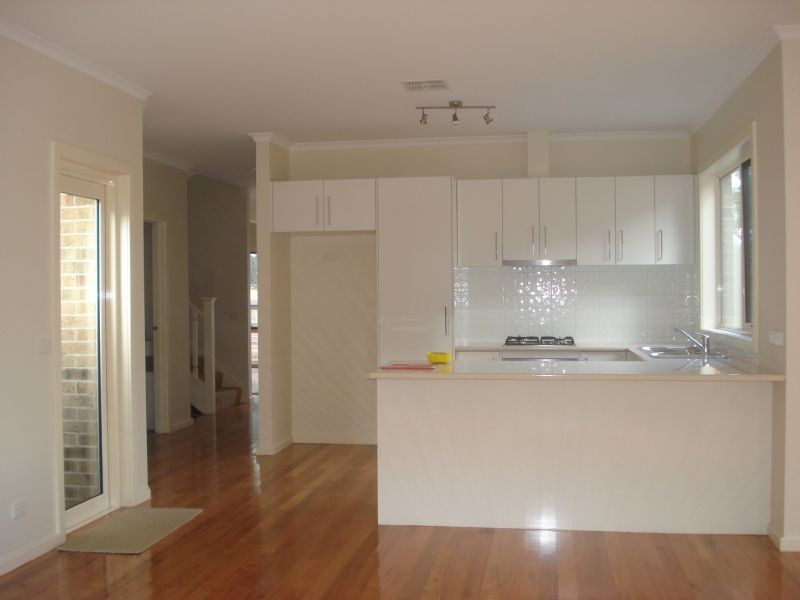 18A Phillip Avenue, Springvale VIC 3171