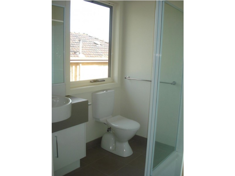 18A Phillip Avenue, Springvale VIC 3171