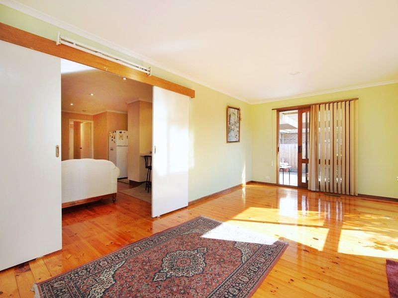 19 Hunt Crescent, Clarinda VIC 3169