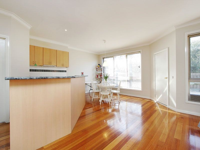 15/6 Willgilson Court, Oakleigh VIC 3166
