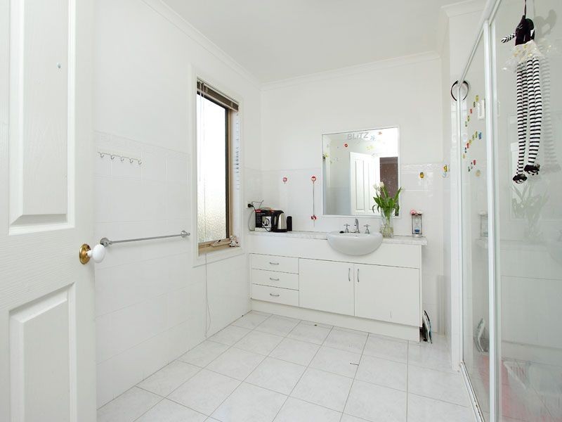 15/6 Willgilson Court, Oakleigh VIC 3166