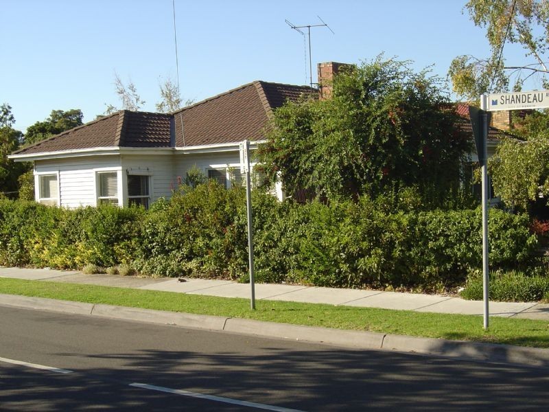 56 Madeleine Road, Clayton VIC 3168