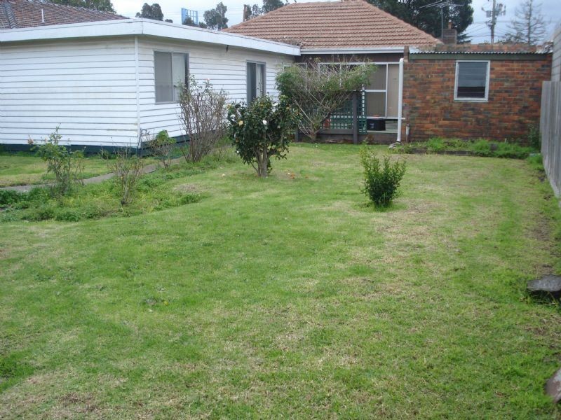 24 McMillan Street, Clayton South VIC 3169