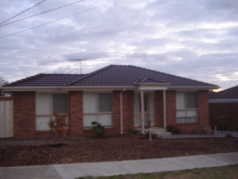 1/12 Keith Street, Oakleigh East VIC 3166