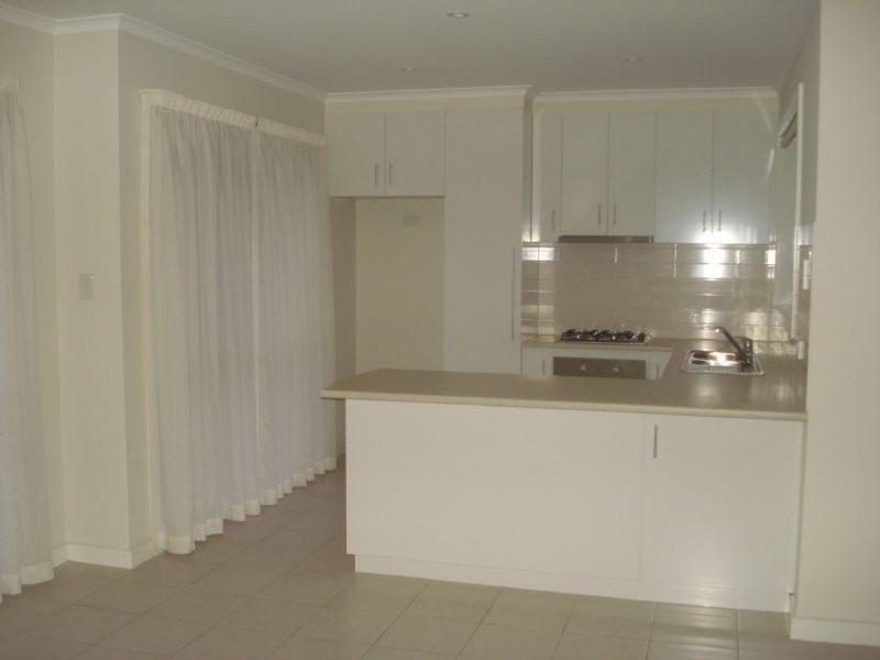 1/12 Keith Street, Oakleigh East VIC 3166