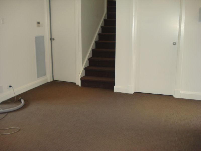 2/111 Tiverton Drive, Mulgrave VIC 3170