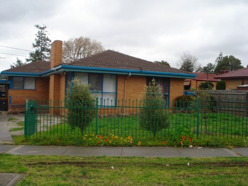 10 Magid Ave, Wheelers Hill VIC 3150