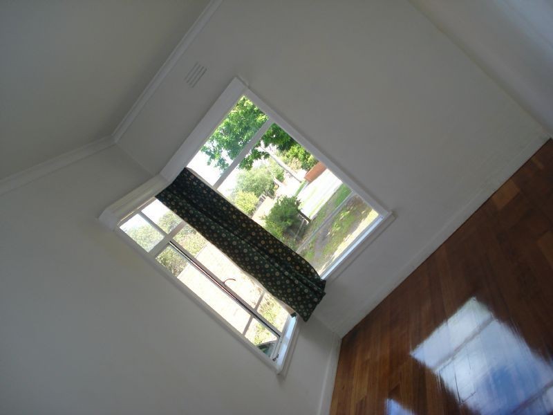 8 Panorama Street, Clayton VIC 3168