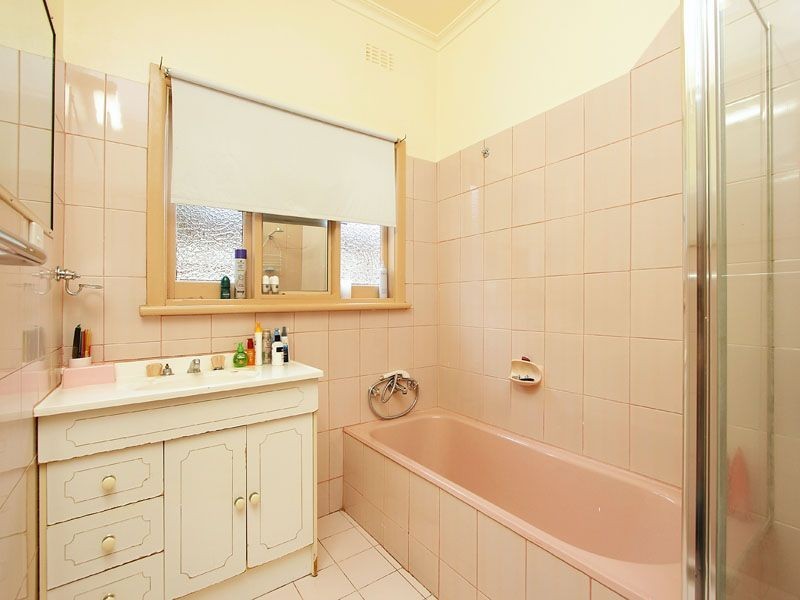 51 Harlington Street, Clayton VIC 3168