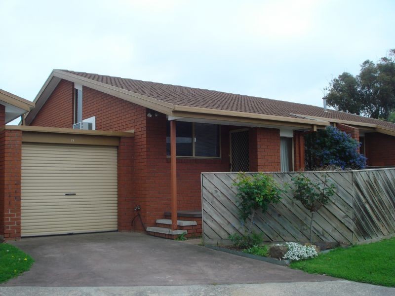 17/11 Hannah Street, Cheltenham VIC 3192