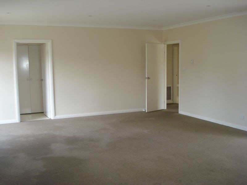 2/9 Fortuna Street, Clayton VIC 3168