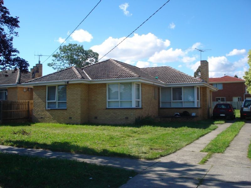 33 Morton Street, Clayton VIC 3168