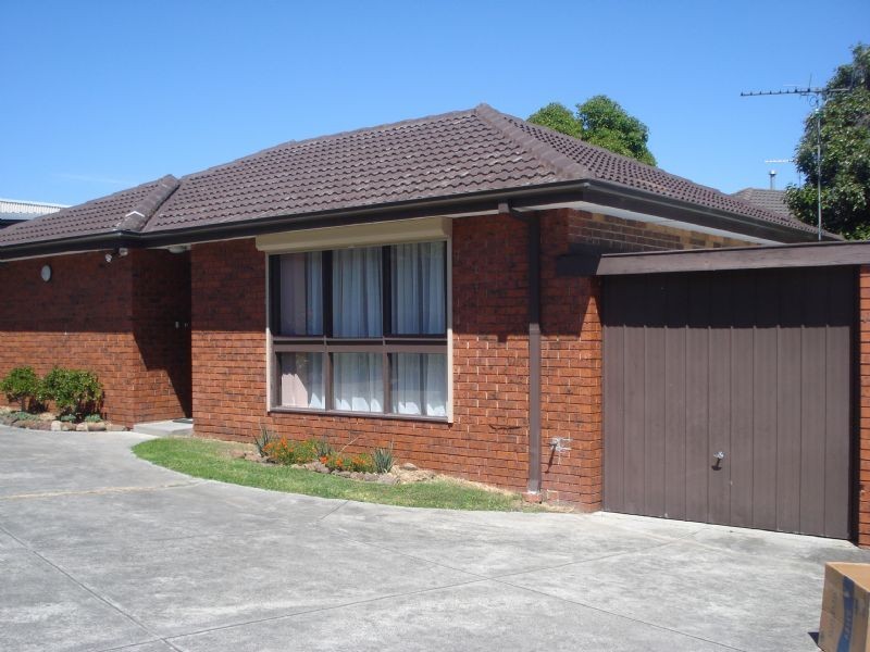 2/1 Adaleigh Court, Clayton VIC 3168