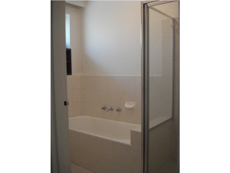 2/1 Adaleigh Court, Clayton VIC 3168