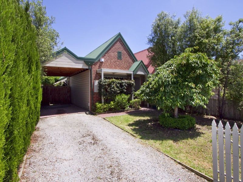 25B Renver Road, Clayton VIC 3168