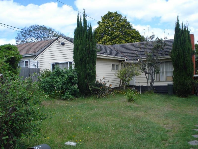 30 Edinburgh Street, Clayton VIC 3168