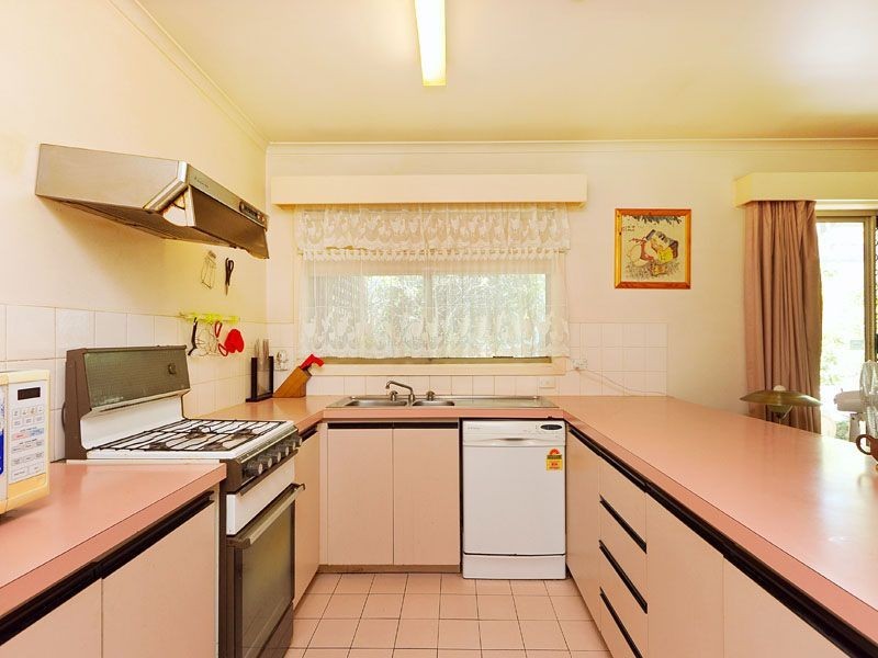 12 Wellington Road, Clayton VIC 3168