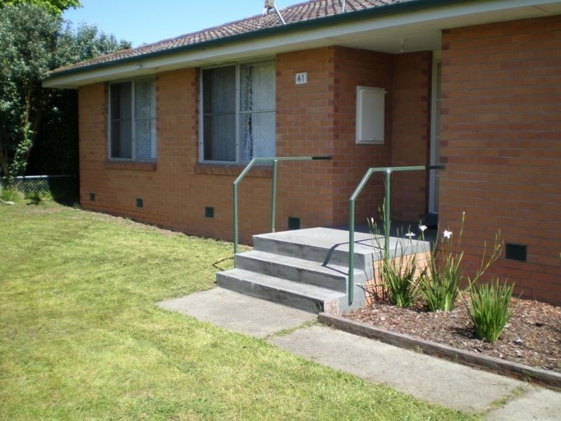 41 Laurina Crescent, Frankston North VIC 3200
