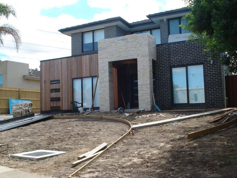 1/111 Tiverton Drive, Mulgrave VIC 3170