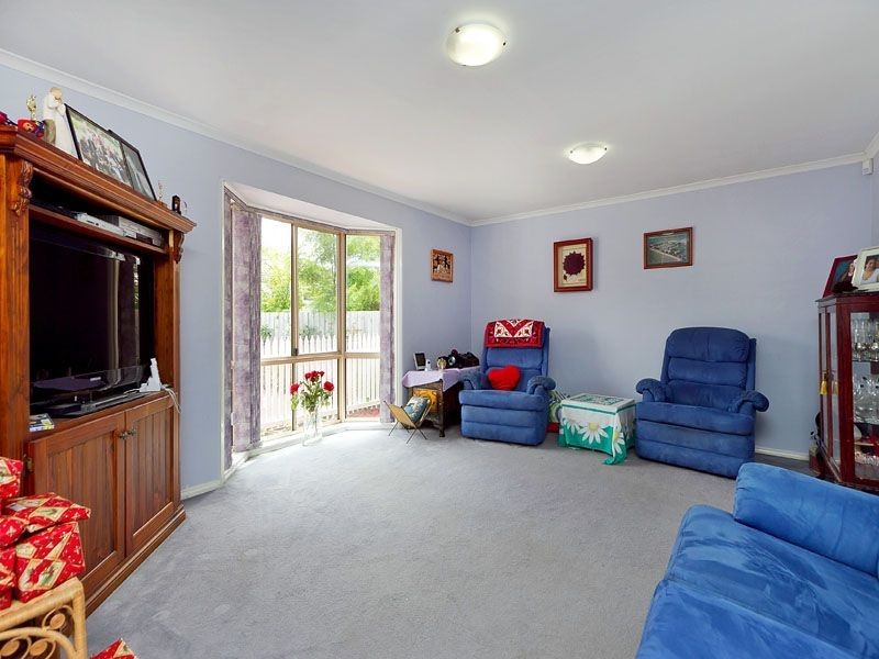 2/18 Thompson Street, Clayton VIC 3168