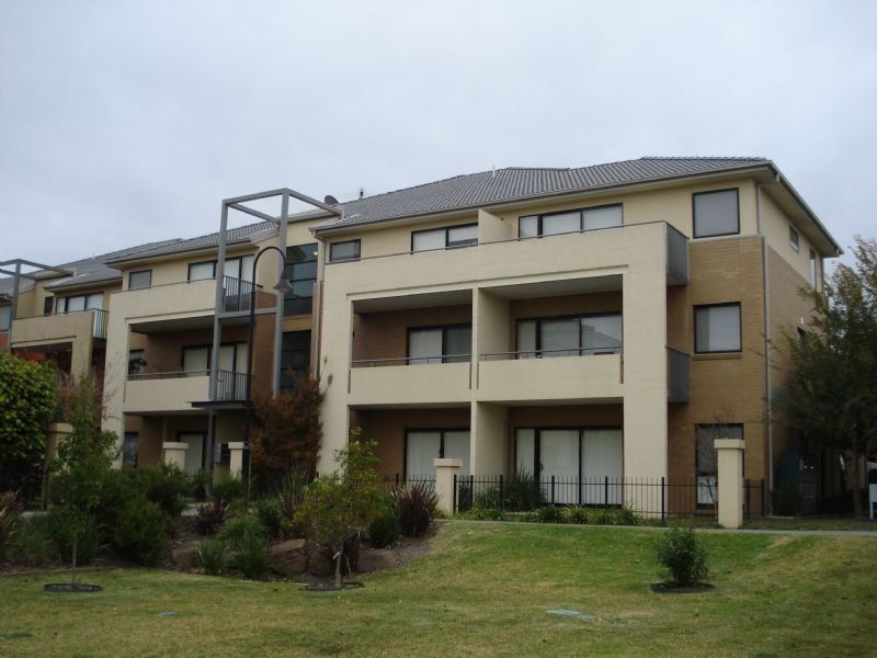 31/1 Greenfield Drive, Clayton VIC 3168