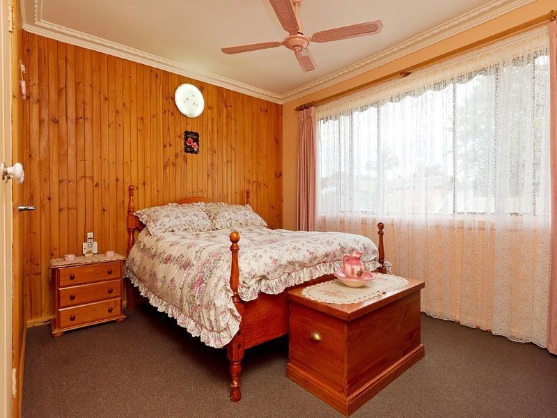 2 Dorothy Court, Clayton South VIC 3169