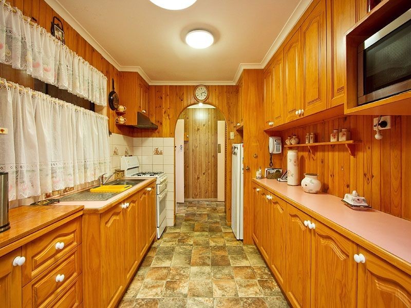 2 Dorothy Court, Clayton South VIC 3169