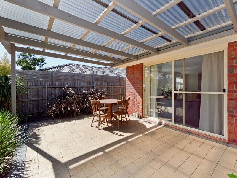 2/41-49  Tully Road, Clarinda VIC 3169