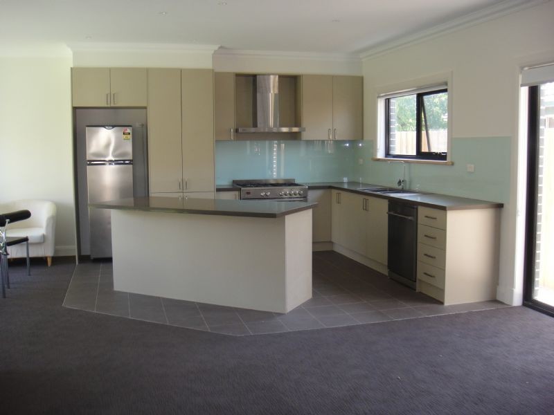 1/111 Tiverton Drive, Mulgrave VIC 3170