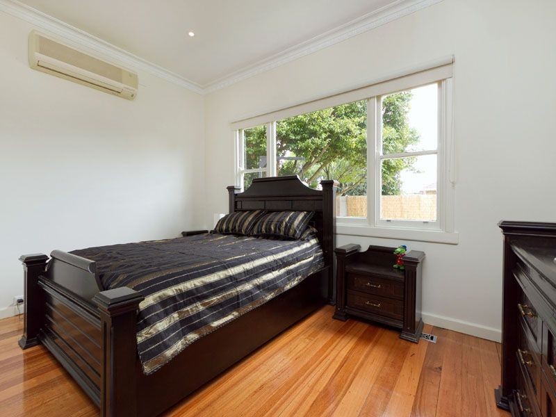 1/60 View Street, Clayton VIC 3168