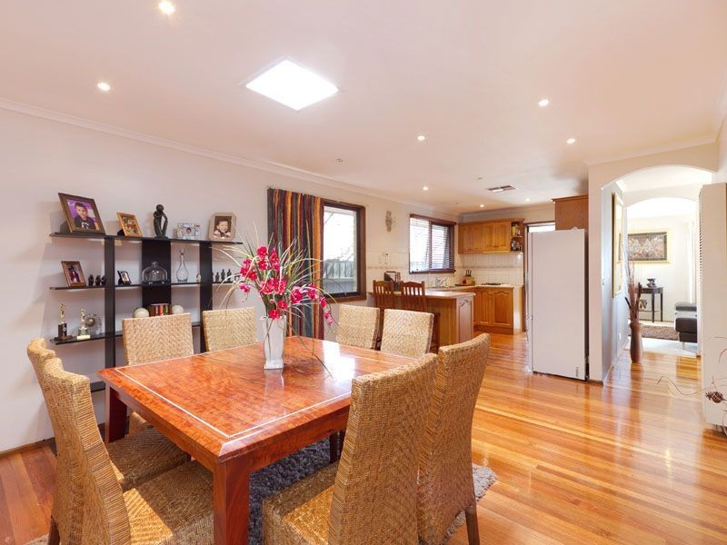 4 Fry Court, Clarinda VIC 3169