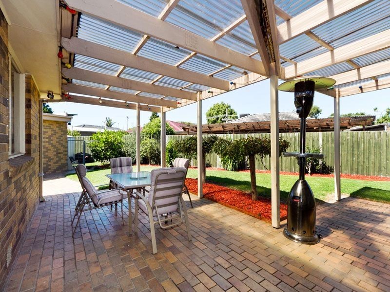 4 Fry Court, Clarinda VIC 3169