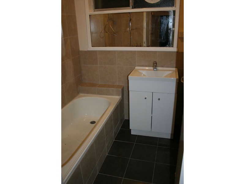 4/3 Dunstan Street, Clayton VIC 3168