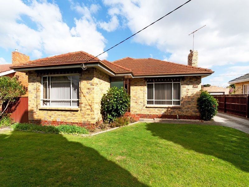 48 Main Road, Clayton South VIC 3169