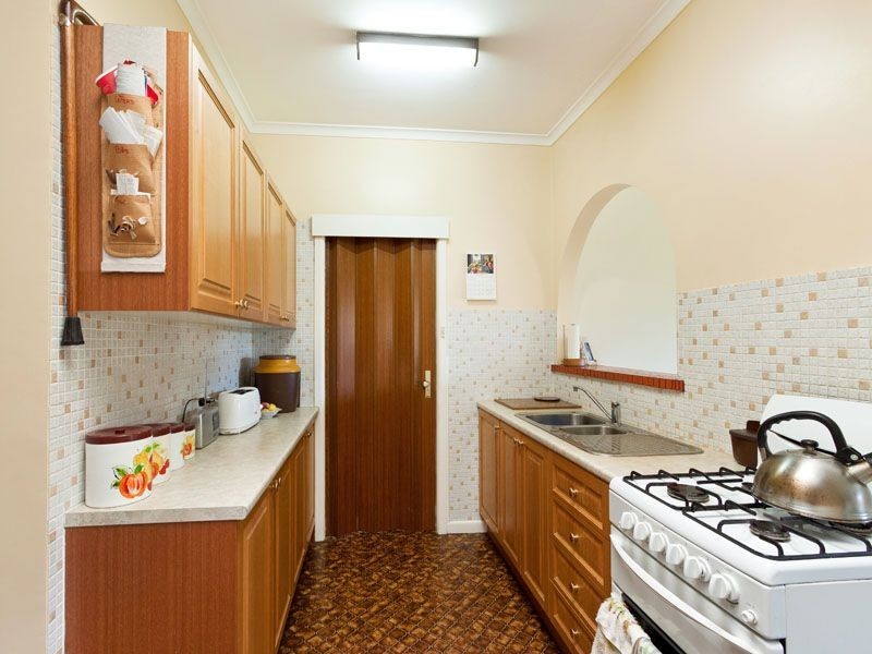 48 Main Road, Clayton South VIC 3169