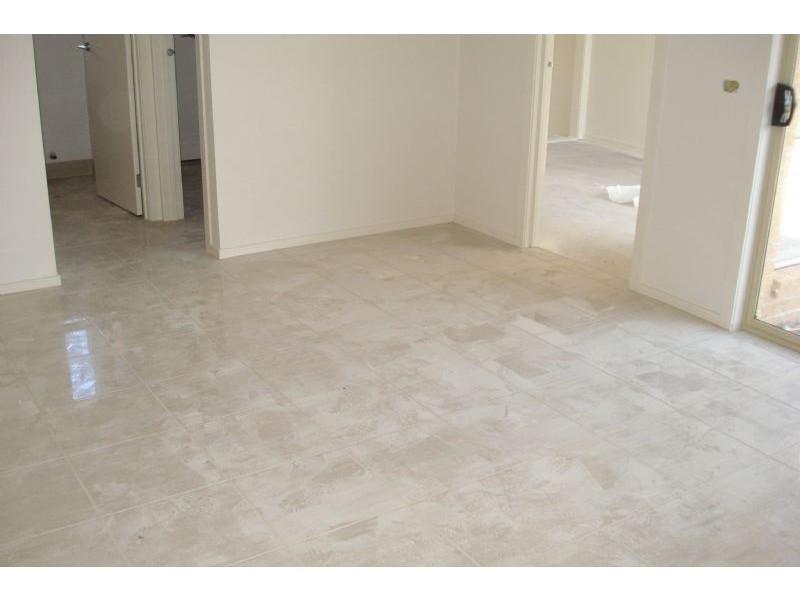 2/13 Elder Street, Clayton VIC 3168