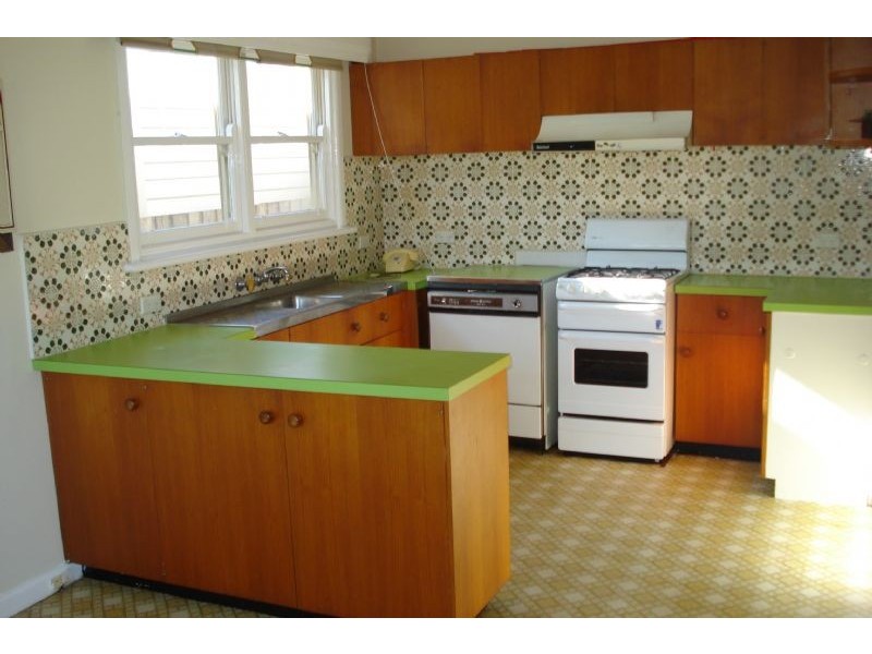 58 Carmichael Road, Oakleigh East VIC 3166