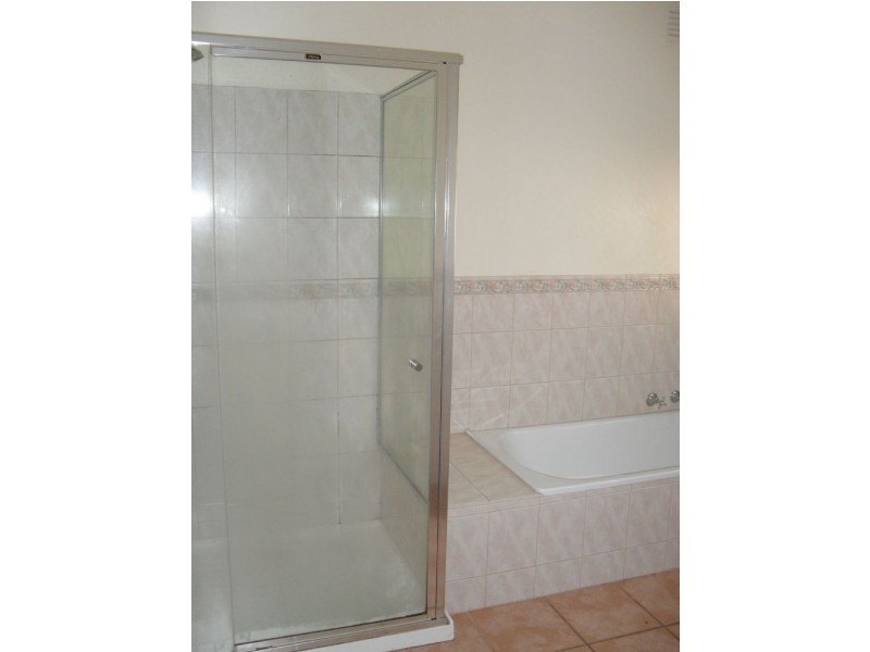 18 Pamay Road, Mount Waverley VIC 3149